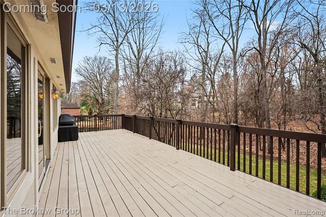 1672 Deer Path Trail, Oxford, MI 48371