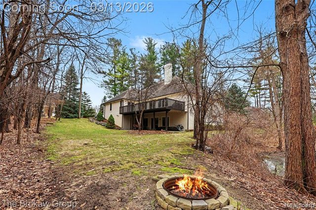 1672 Deer Path Trail, Oxford, MI 48371