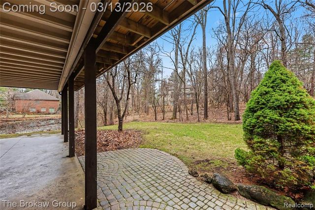 1672 Deer Path Trail, Oxford, MI 48371