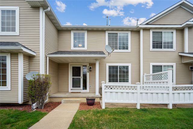 756 SE Williams Court, Waukee, IA 50263
