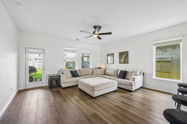 2513 Bayrose Drive, La Marque, TX 77568