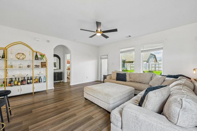 2513 Bayrose Drive, La Marque, TX 77568