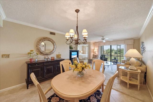 835 WEXFORD BOULEVARD 301, Venice, FL 34293