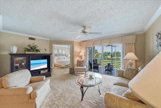 835 WEXFORD BOULEVARD 301, Venice, FL 34293