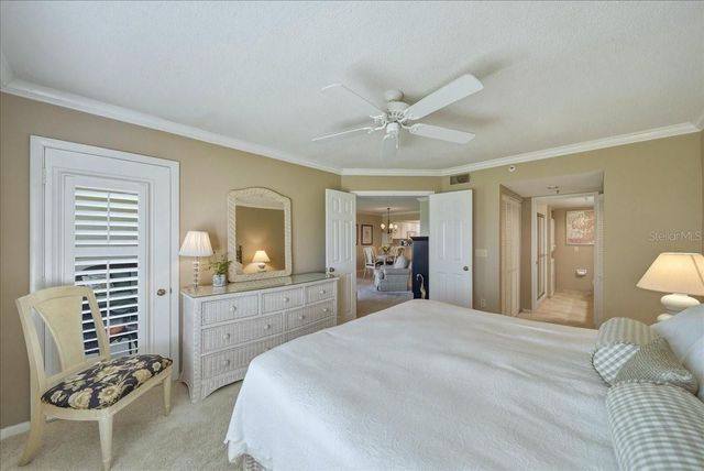 835 WEXFORD BOULEVARD 301, Venice, FL 34293