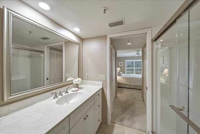 835 WEXFORD BOULEVARD 301, Venice, FL 34293