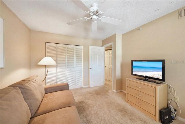835 WEXFORD BOULEVARD 301, Venice, FL 34293
