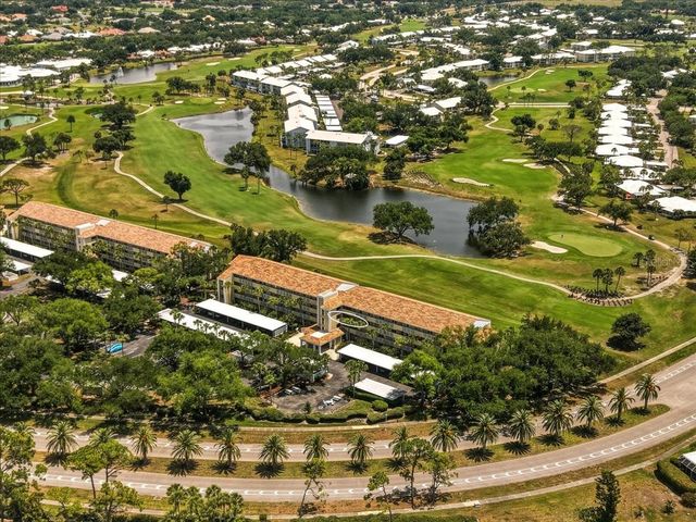 835 WEXFORD BOULEVARD 301, Venice, FL 34293
