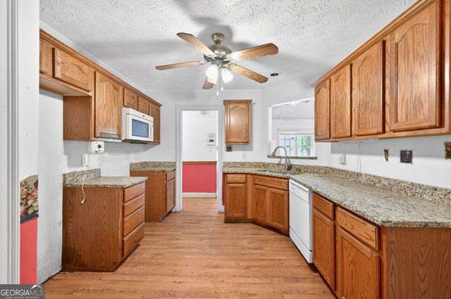671 Ebenezer Church Road, Jefferson, GA 30549