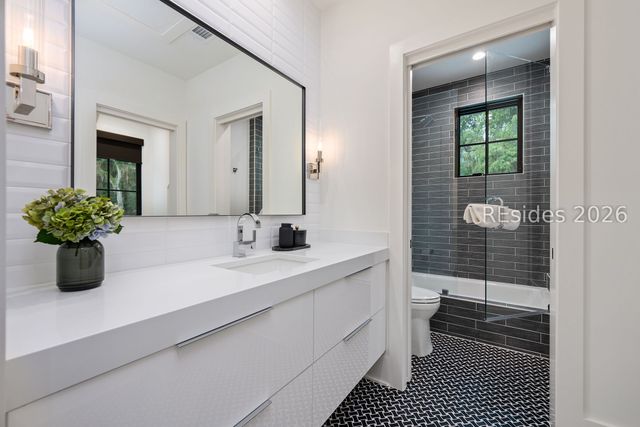 70 Mount Pelia Rd, Bluffton, SC 29910