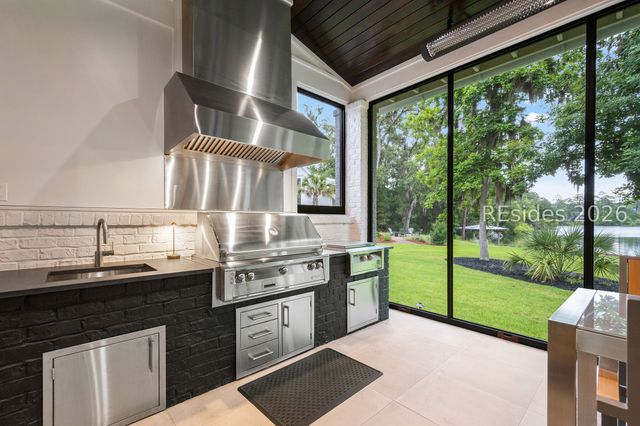 70 Mount Pelia Rd, Bluffton, SC 29910