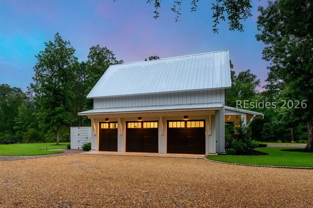 70 Mount Pelia Rd, Bluffton, SC 29910