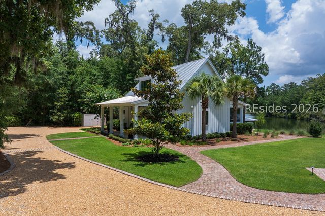 70 Mount Pelia Rd, Bluffton, SC 29910