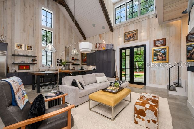 70 Mount Pelia Rd, Bluffton, SC 29910