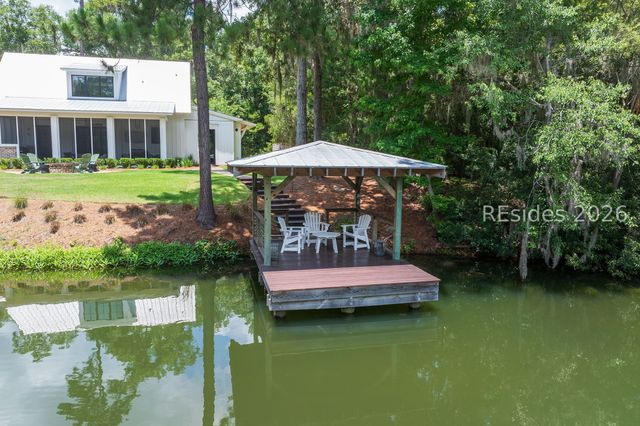 70 Mount Pelia Rd, Bluffton, SC 29910
