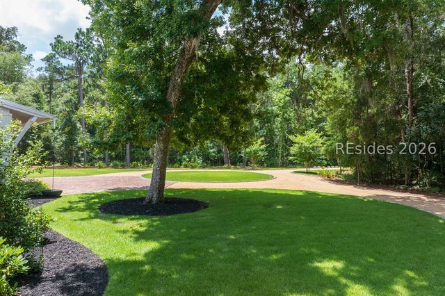 70 Mount Pelia Rd, Bluffton, SC 29910