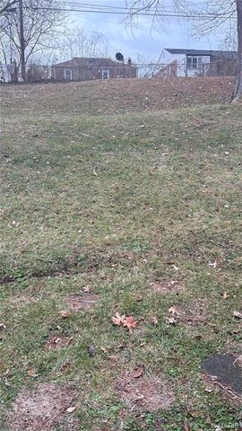 828 Marias Drive, St Louis, MO 63137