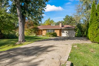 412 W Olive Avenue, Prospect Heights, IL 60070