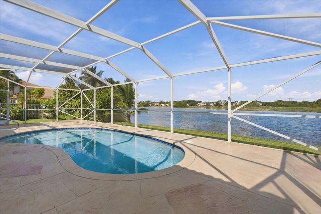 1295 WINDSOR Lane, Weston, FL 33327