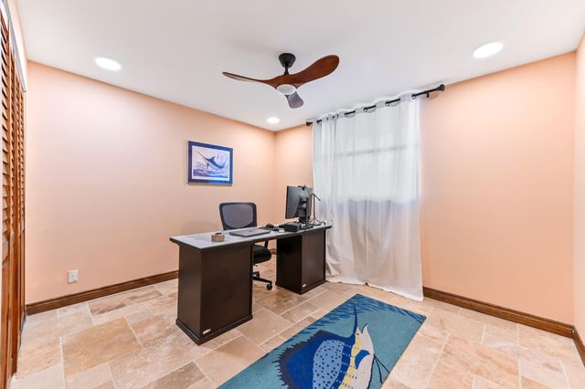689 NE 6th Court 2090, Boynton Beach, FL 33435