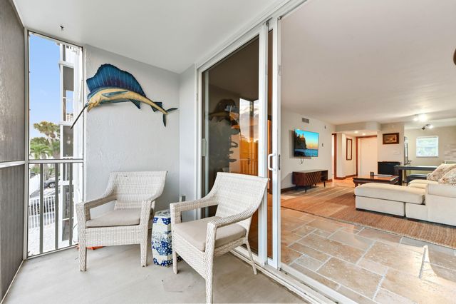 689 NE 6th Court 2090, Boynton Beach, FL 33435