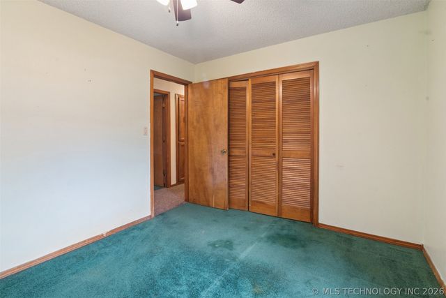 2307 E Fieldstone Street, Okmulgee, OK 74447