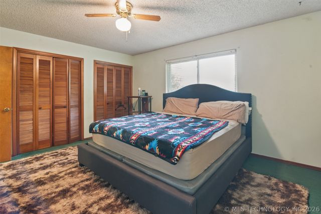 2307 E Fieldstone Street, Okmulgee, OK 74447
