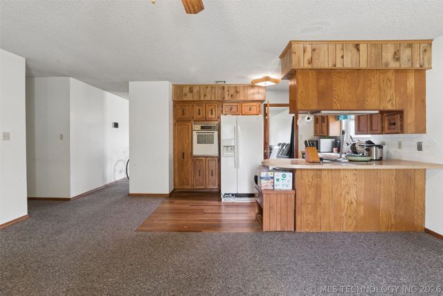 2307 E Fieldstone Street, Okmulgee, OK 74447