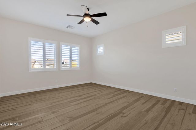 5924 E REDMONT Drive, Mesa, AZ 85215