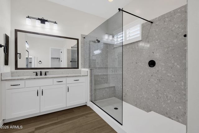 5924 E REDMONT Drive, Mesa, AZ 85215