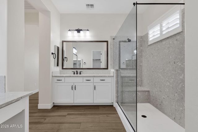 5924 E REDMONT Drive, Mesa, AZ 85215