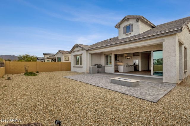 5924 E REDMONT Drive, Mesa, AZ 85215