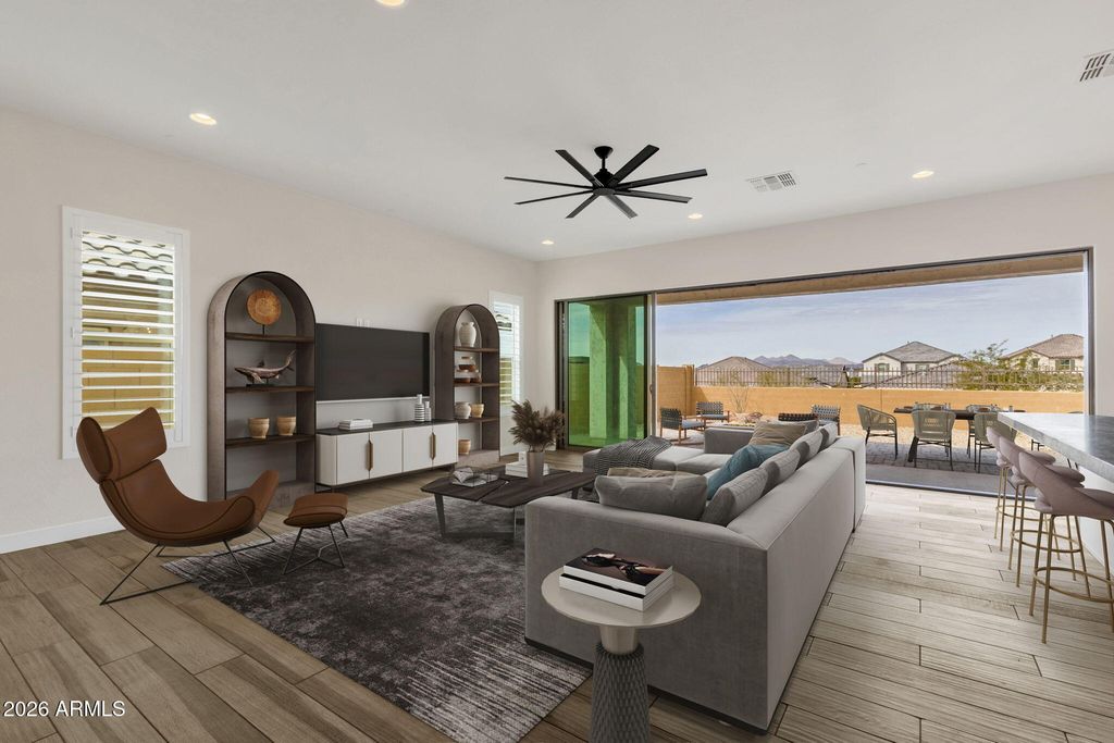 5924 E REDMONT Drive, Mesa, AZ 85215