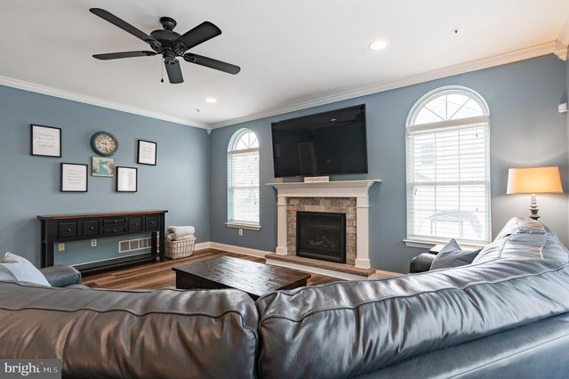105 ARCHBISHOP DR, Conshohocken, PA 19428