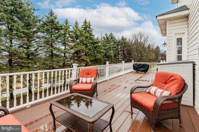 105 ARCHBISHOP DR, Conshohocken, PA 19428