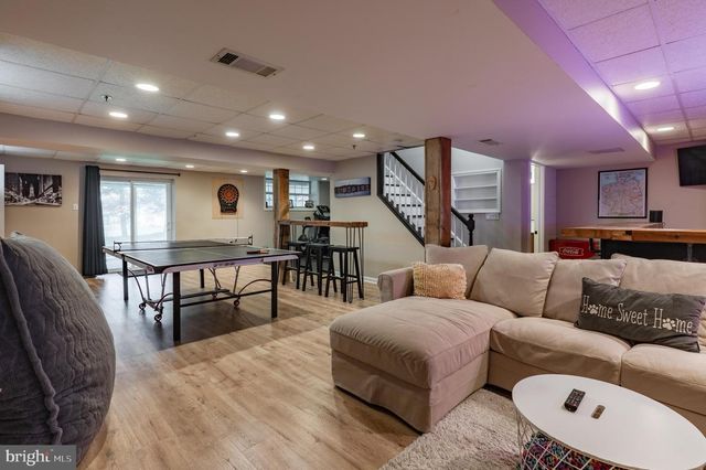 105 ARCHBISHOP DR, Conshohocken, PA 19428