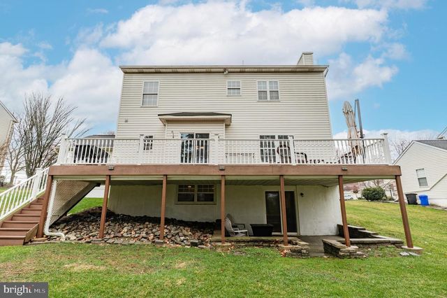 105 ARCHBISHOP DR, Conshohocken, PA 19428