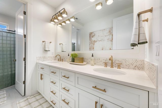 5353 W Octavia Dr., Meridian, ID 83646