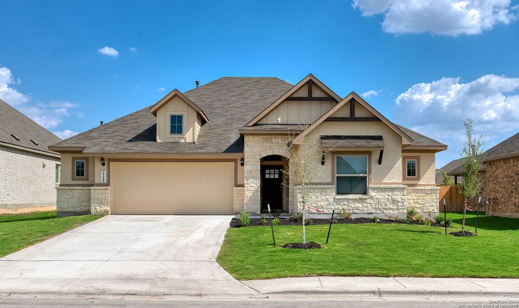 2248 meadow way, New Braunfels, TX 78132