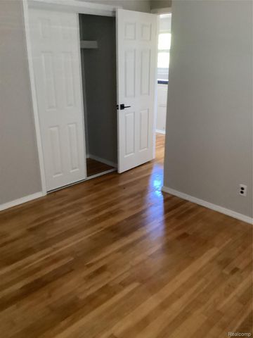 453 N Wildwood Street, Westland, MI 48185