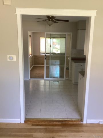 453 N Wildwood Street, Westland, MI 48185