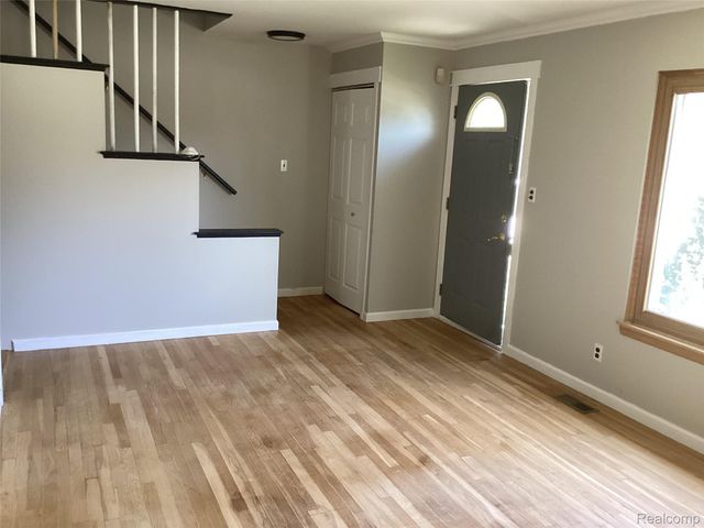 453 N Wildwood Street, Westland, MI 48185