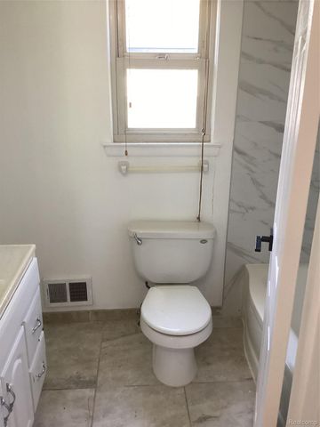 453 N Wildwood Street, Westland, MI 48185