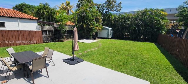 3685 SW 1st Ave, Miami, FL 33145