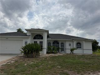 3404 NE 9th AVE, Cape Coral, FL 33909