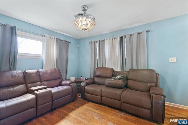 200 Bradford Avenue, Linden, NJ 07036