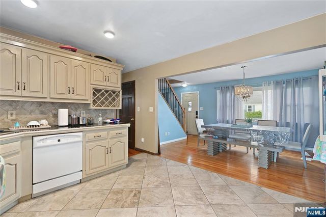 200 Bradford Avenue, Linden, NJ 07036