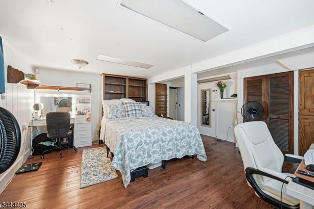 120 E Johnson Ave, Bergenfield Boro, NJ 07621