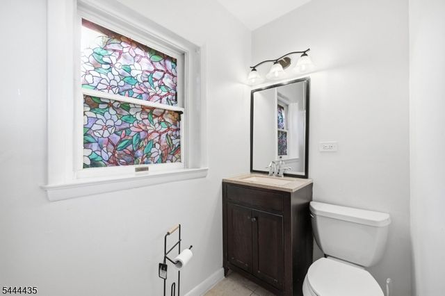 120 E Johnson Ave, Bergenfield Boro, NJ 07621