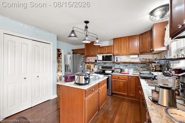 6881 Chandler Drive, Van Buren, MI 48111
